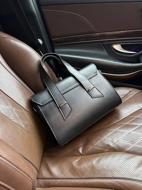 Жіноча класична сумка Next Level Bags: "Mia Black" 01-0126 фото